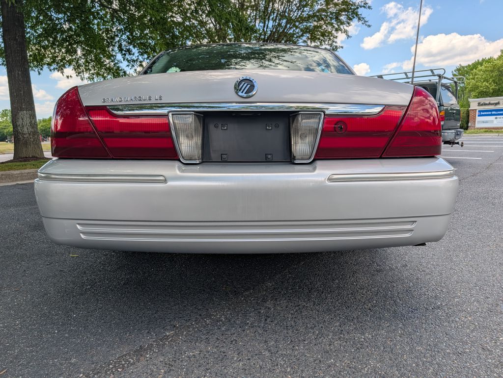 2005 MERCURY GRAND MARQUIS LS - VC4002