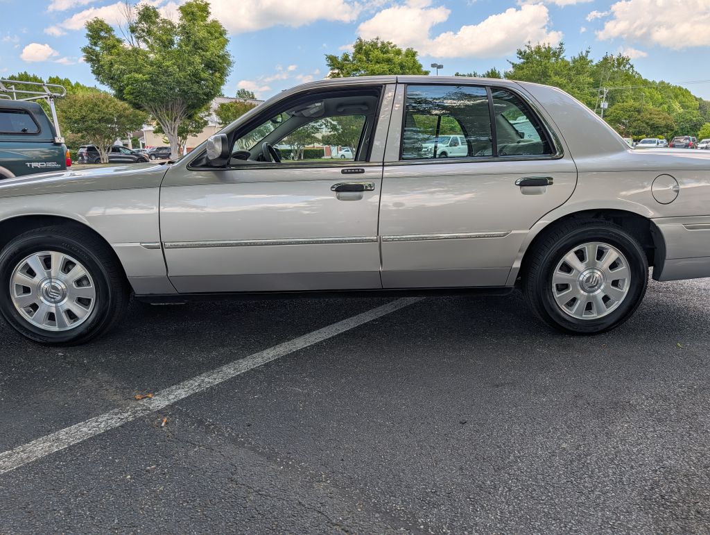 2005 MERCURY GRAND MARQUIS LS - VC4002
