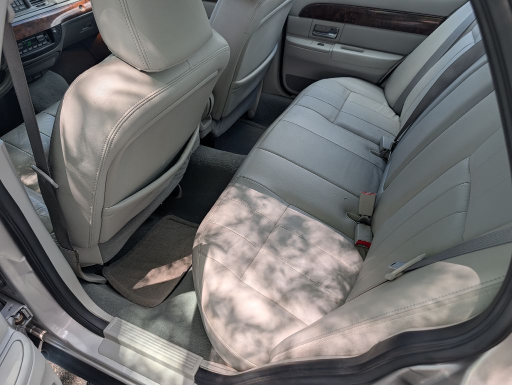 2005 MERCURY GRAND MARQUIS LS - VC4002