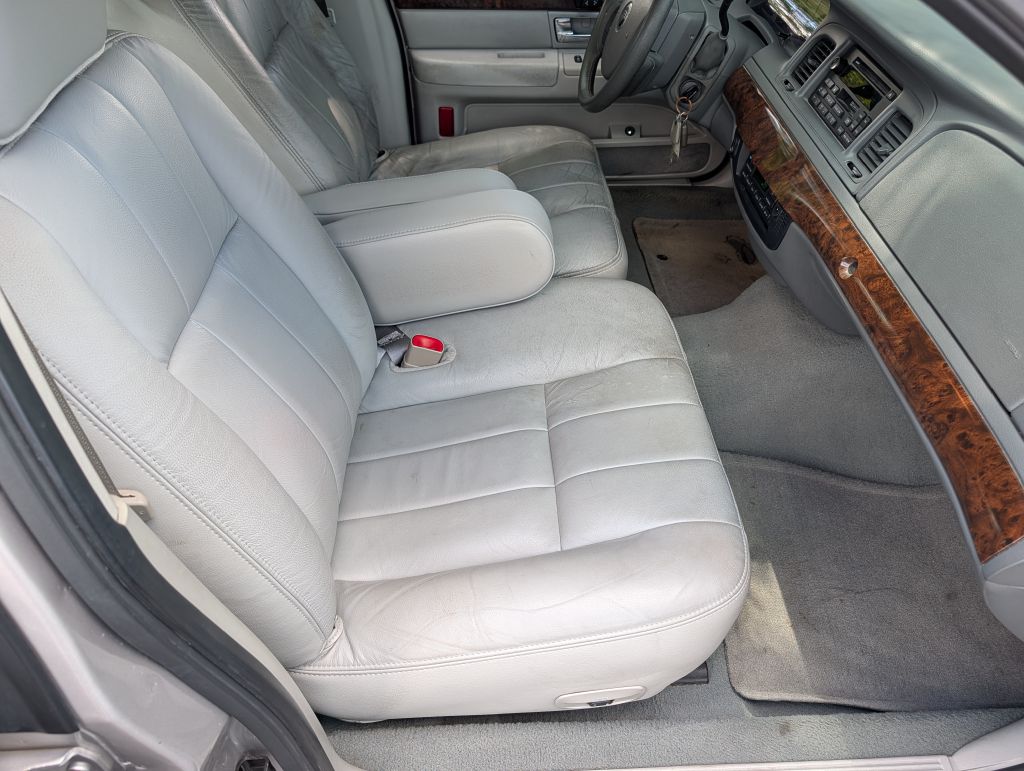 2005 MERCURY GRAND MARQUIS LS - VC4002