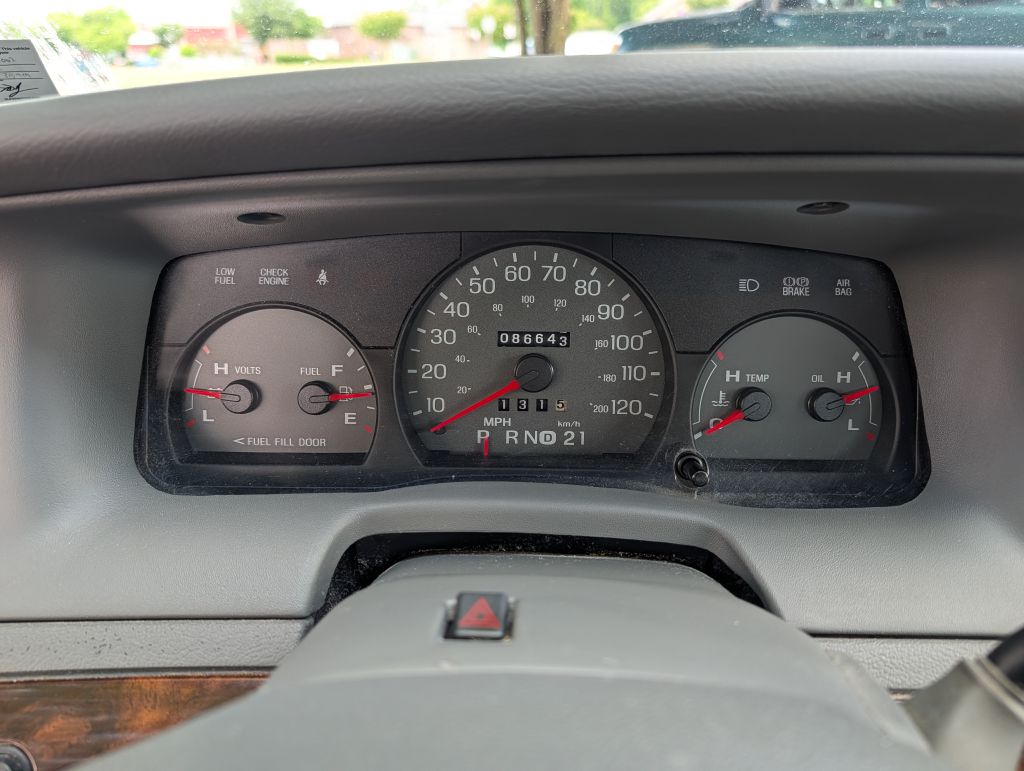2005 MERCURY GRAND MARQUIS LS - VC4002